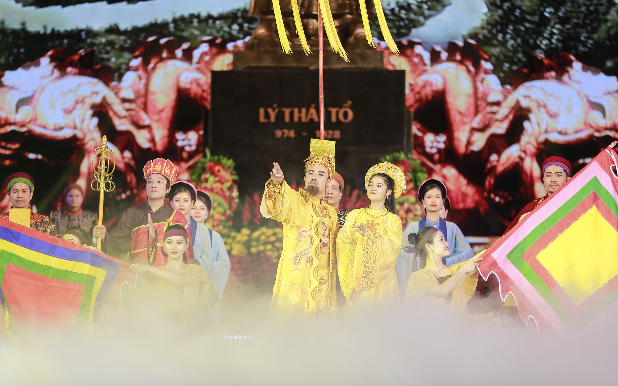 Tưng bừng lễ kỷ niệm 1010 năm Thăng Long – Hà Nội
