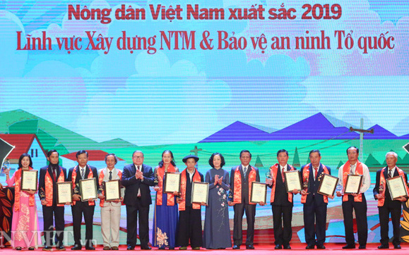 Video: Tự hào nông dân Việt Nam 2020 - lan tỏa mạnh mẽ bản lĩnh Việt