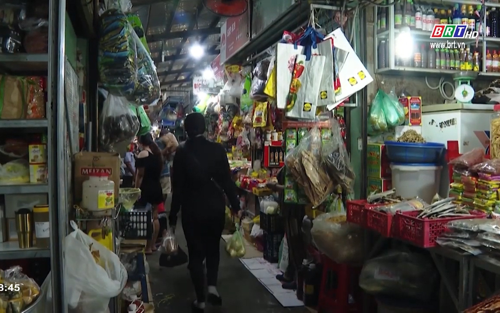 Bà Rịa - Vũng Tàu: Tiểu thương ở các chợ truyền thống dè dặt dự trữ hàng tết