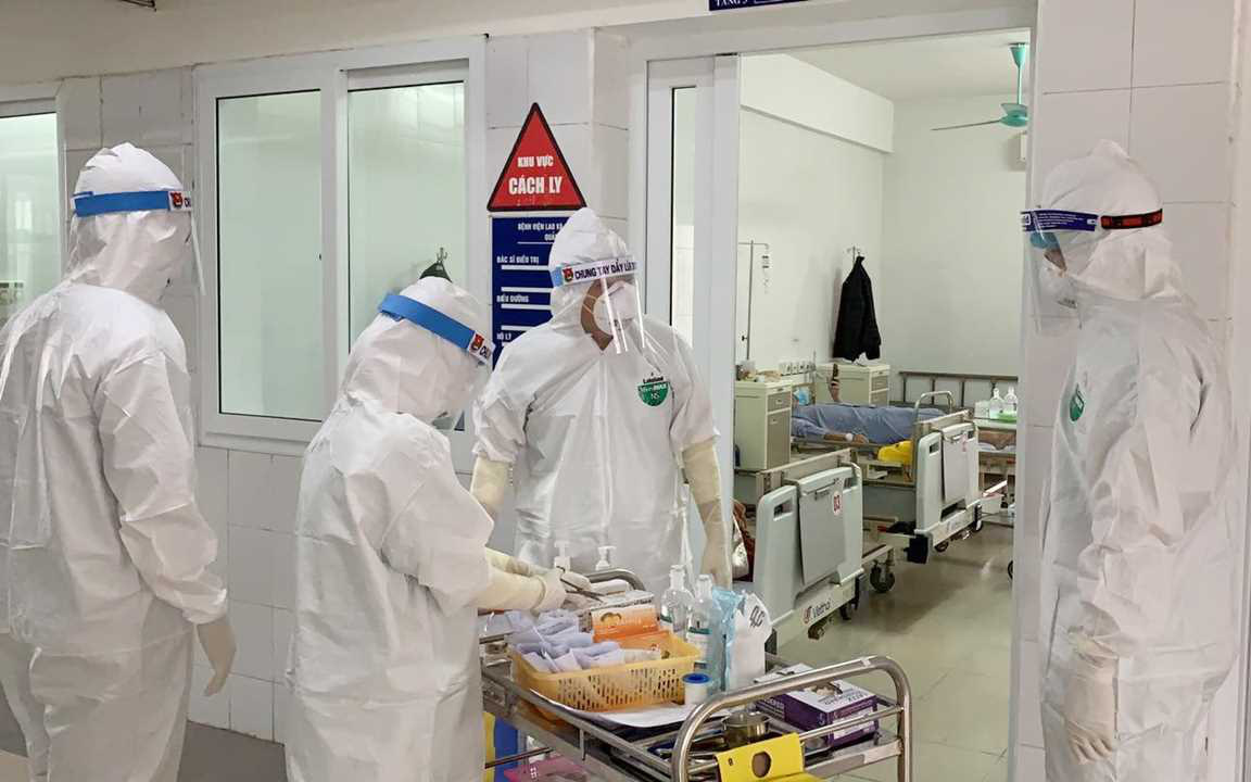 Ảnh: Bên trong khu điều trị, cách ly bệnh nhân mắc Covid-19 tại Bệnh viện Phổi Quảng Ninh