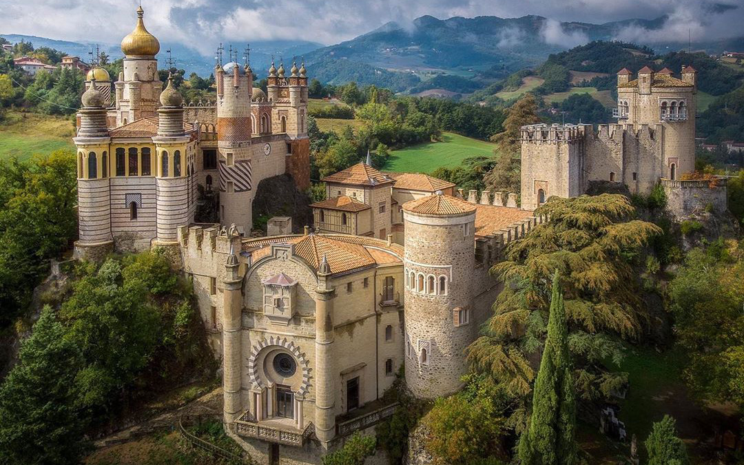 Video: Độc đáo tòa lâu đài mê cung được thiết kế bởi nhà phát minh "điên" ở nước Ý