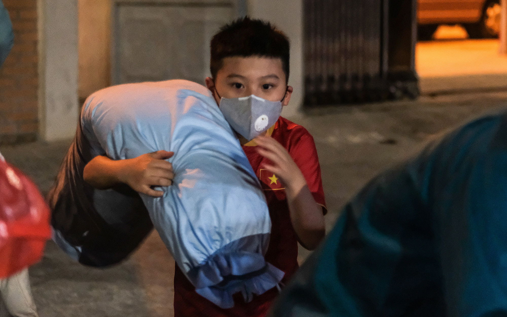 Hà Nội: 15 học sinh cách ly ở tiểu học Xuân Phương được về nhà trong đêm