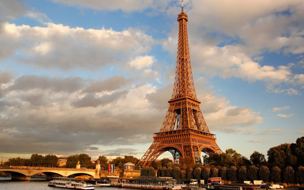 Tháp Eiffel sẽ được "nâng cấp" khủng để chuẩn bị cho Thế vận hội 2024