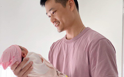 Diễn viên Bảo Thanh "Về nhà đi con" vừa sinh con gái 