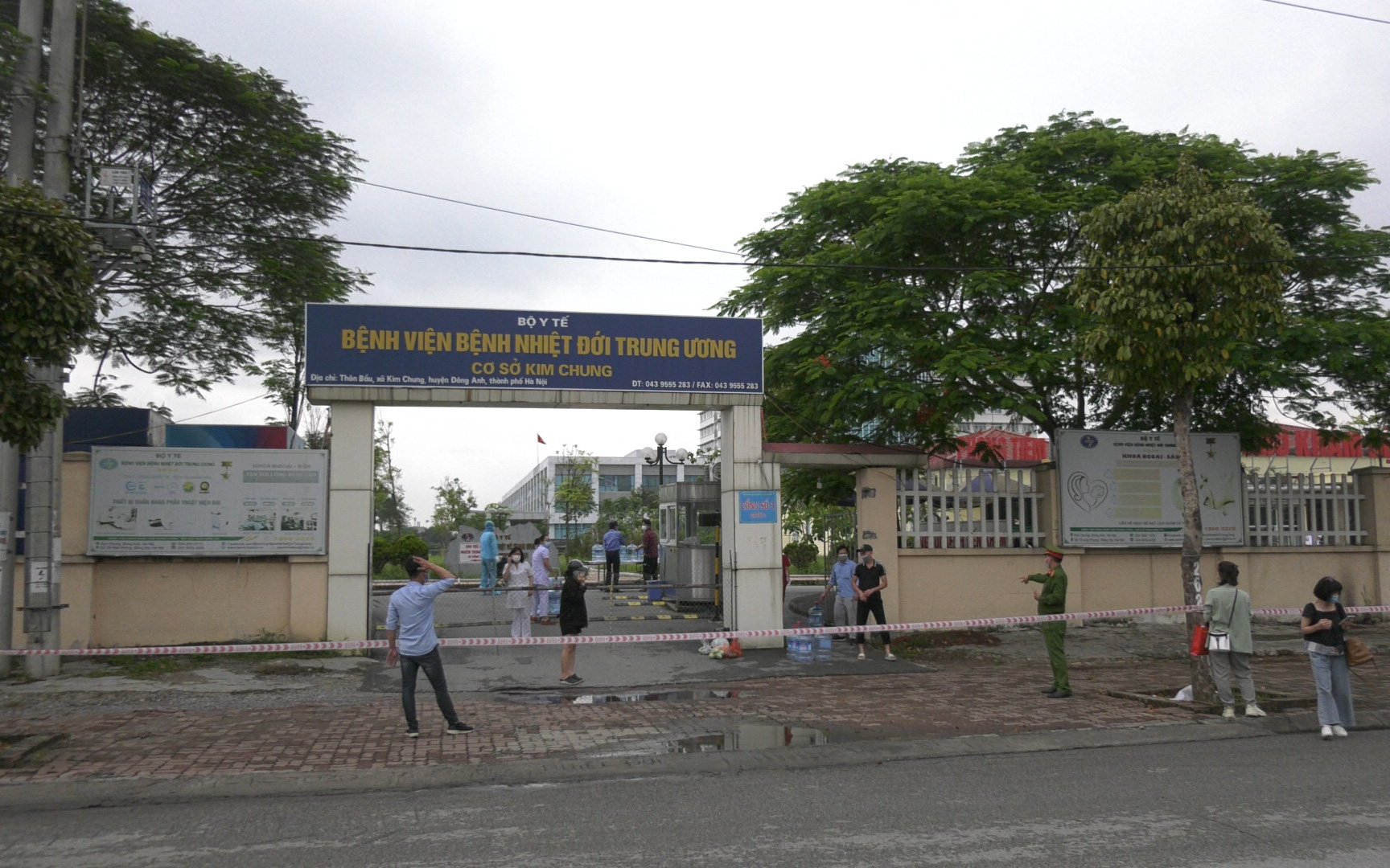 Hà Nội: Khẩn trương phong toả Bệnh viện Bệnh Nhiệt đới Trung ương cơ sở 2