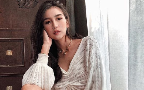Hot girl Instagram Đài Loan gây sốt cộng đồng mạng với nhan sắc "chuẩn không cần chỉnh"