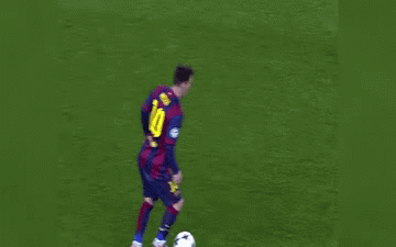 Video: Xem lại những màn "ảo thuật sân cỏ" đỉnh cao nhất của Messi tại Champions League