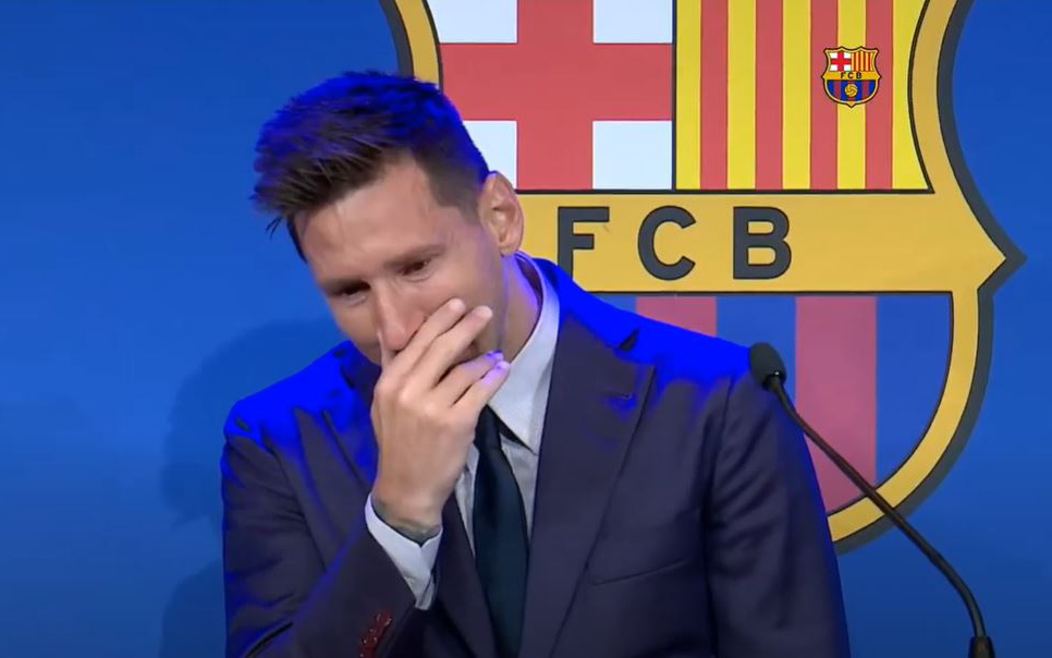 Video: Lionel Messi "nước mắt như mưa", nói Barcelona như là nhà của mình