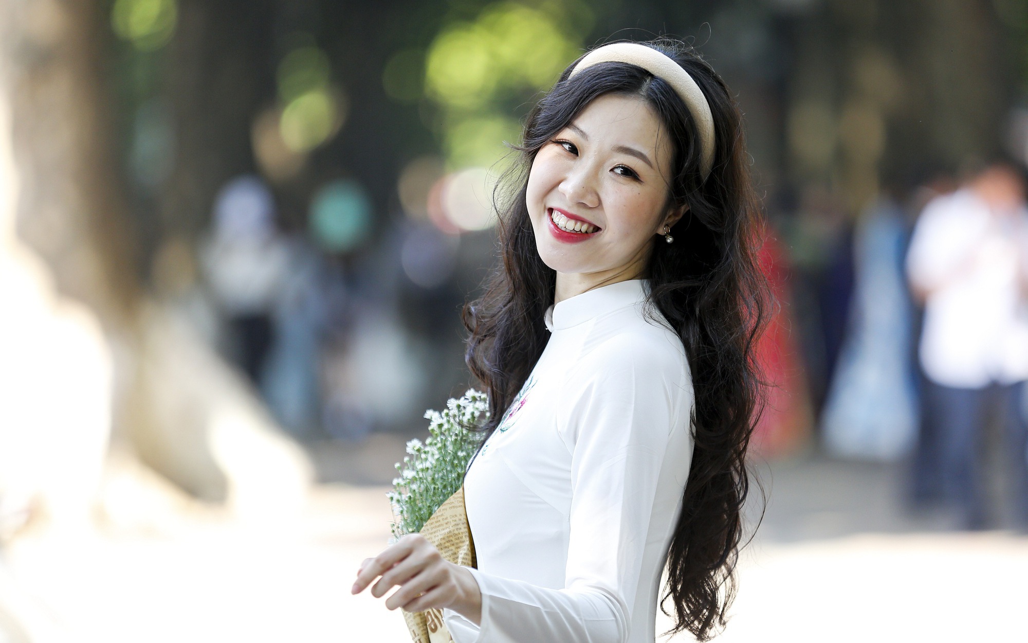 7 gợi ý "sống ảo" siêu đẹp trên con phố lãng mạn nhất Hà Nội