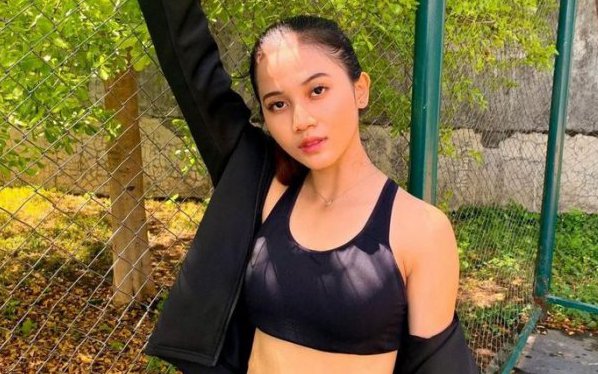 Vẻ đẹp nữ cầu thủ 19 tuổi xinh đẹp bậc nhất Đông Nam Á
