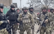 Lực lượng đặc nhiệm Nga dồn sát tiểu đoàn Azov của Ukraine vào khu nhà máy luyện kim Azovstal