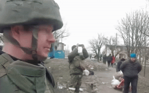 Quân đội Nga sơ tán hàng nghìn người dân TP Mariupol ra khỏi vùng chiến sự