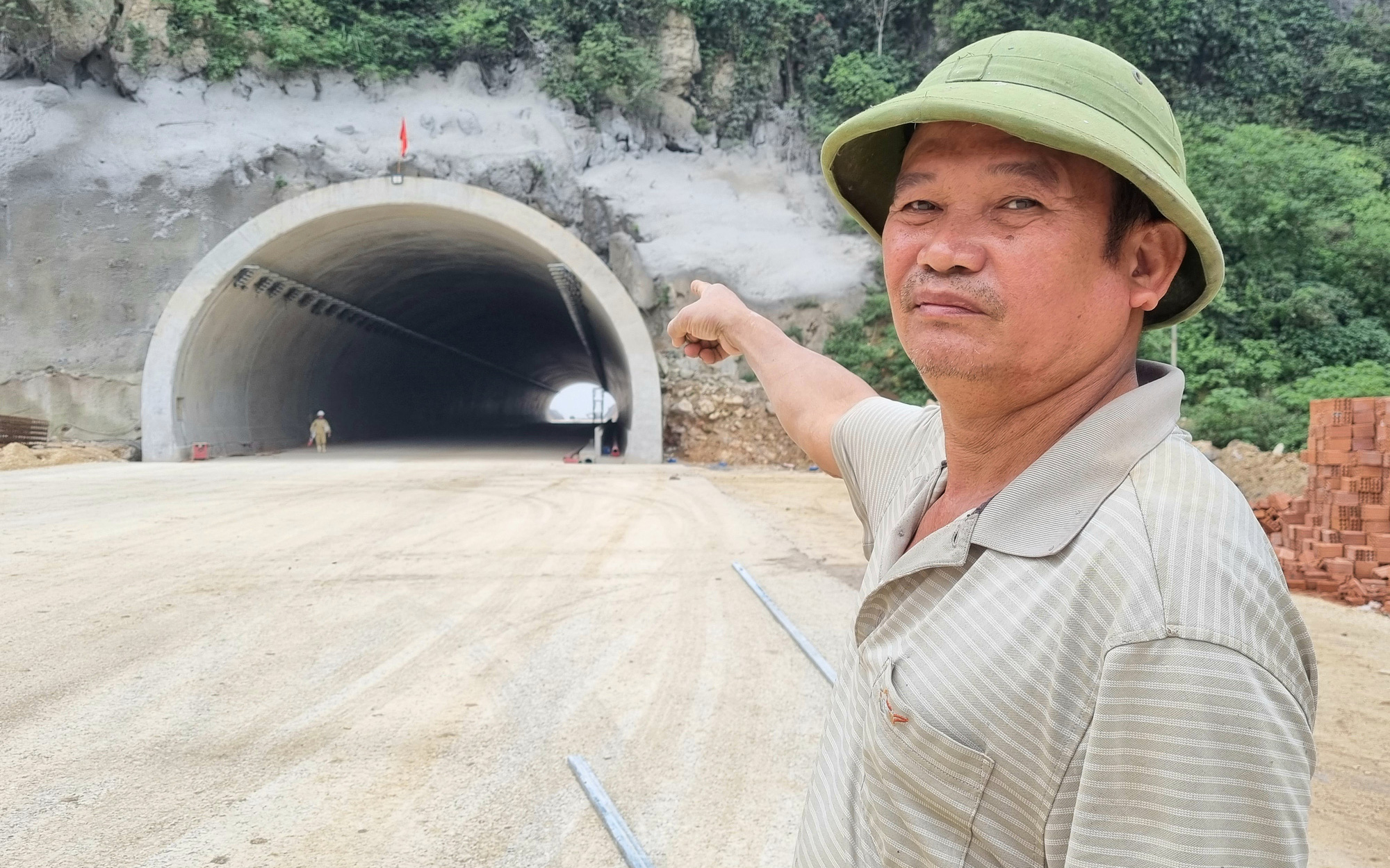Cận cảnh hầm Tam Điệp nối cao tốc giữa Ninh Bình và Thanh Hóa