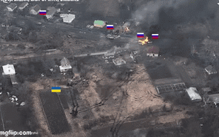 Clip: Ukraine phục kích tấn công đoàn xe tăng Nga tại khu vực phía đông Kiev