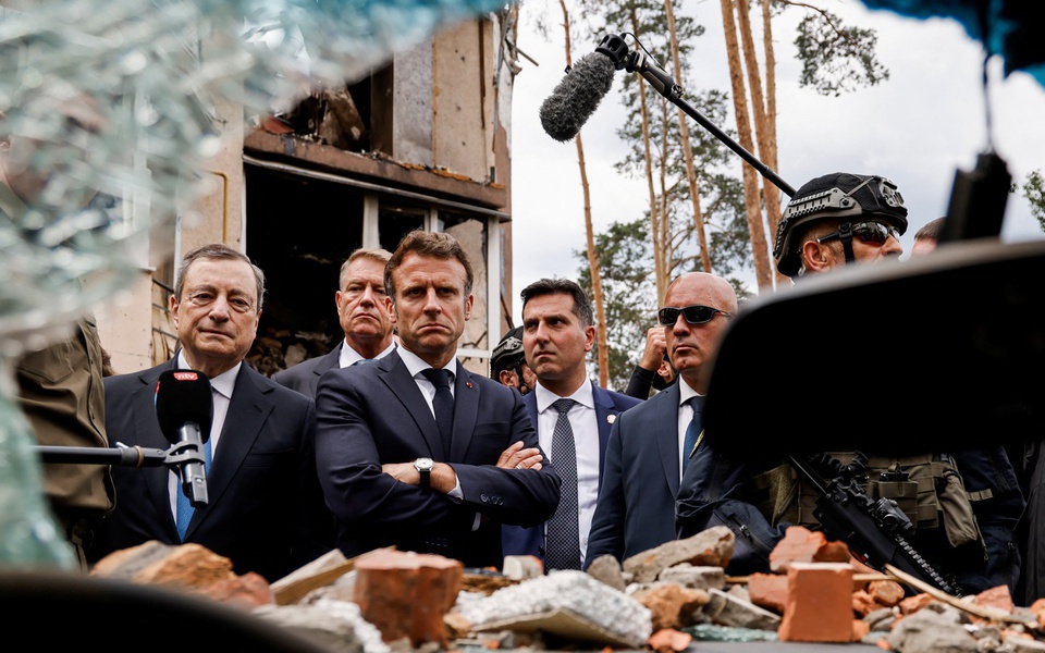 Ảnh thế giới 7 ngày qua: Bộ 3 quyền lực nhất châu Âu tới Ukraine