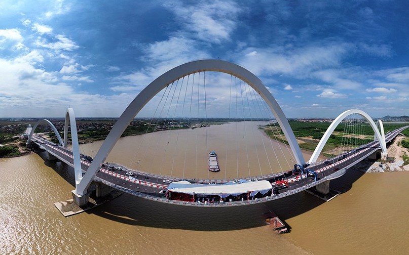 Cầu vòm thép cao nhất Việt Nam mang hình tượng rồng thời Lý trị giá 1.900 tỷ đồng