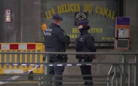 Clip: Nổ súng tại thủ đô, Bỉ nâng cảnh báo khủng bố lên mức cao nhất
