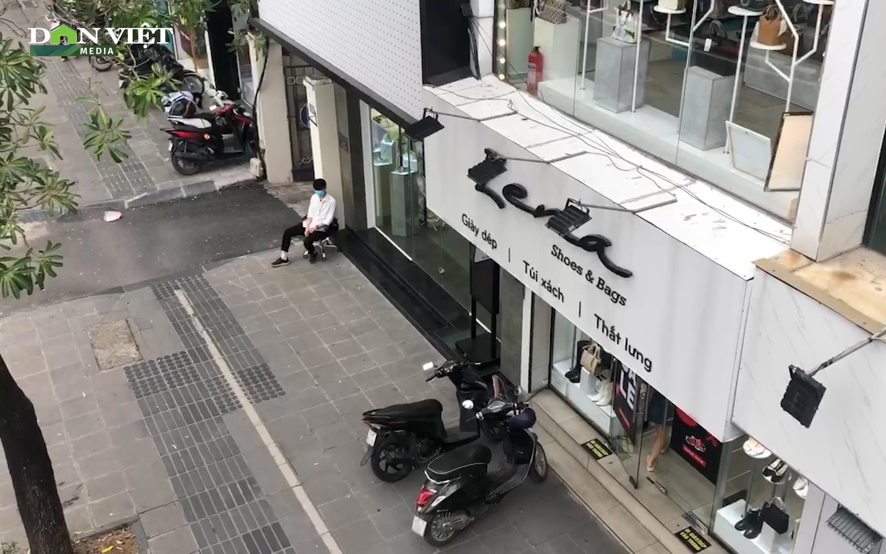 Video: Black Friday đìu hiu tại con phố mua sắm sầm uất bậc nhất Hà Nội