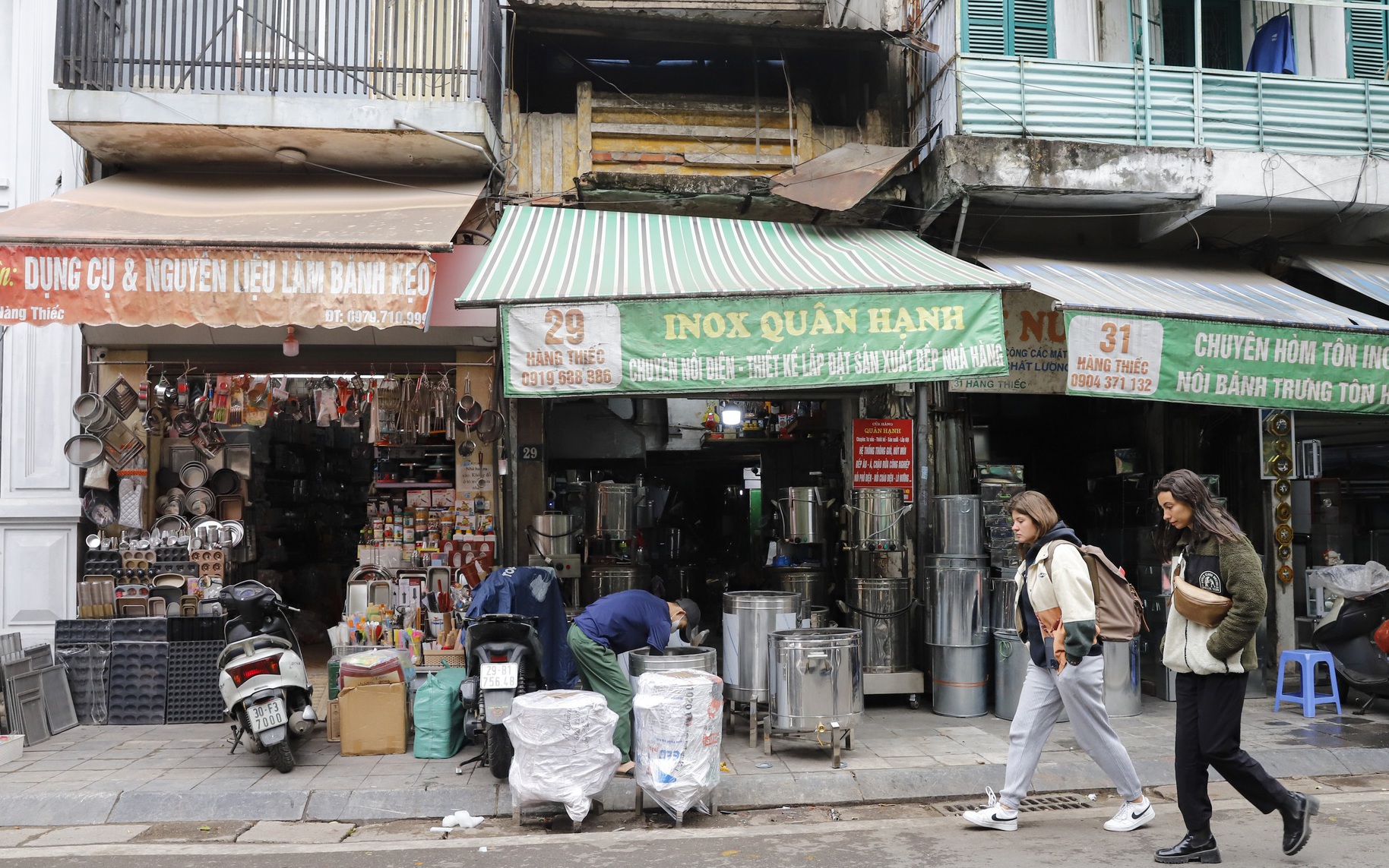 Mục sở thị loạt nhà phố cổ Hà Nội giảm giá 50% nhưng vẫn đỏ mắt tìm người mua