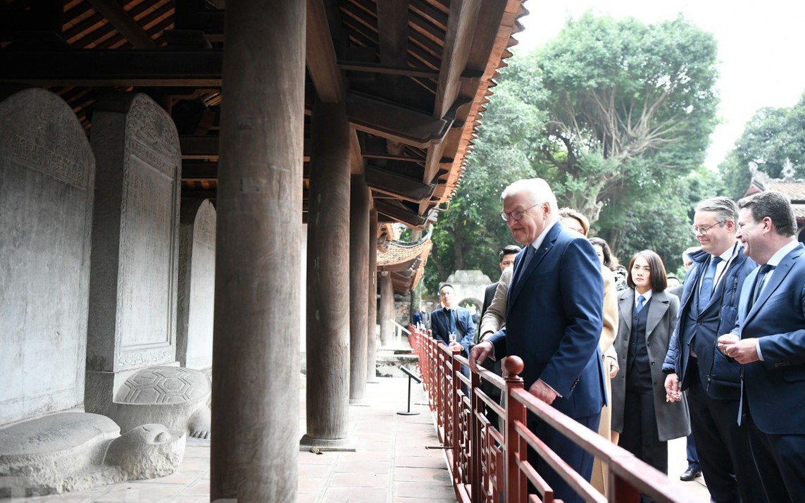 Tổng thống Đức Frank- Walter Steinmeier và Phu nhân thăm Văn Miếu - Quốc Tử Giám