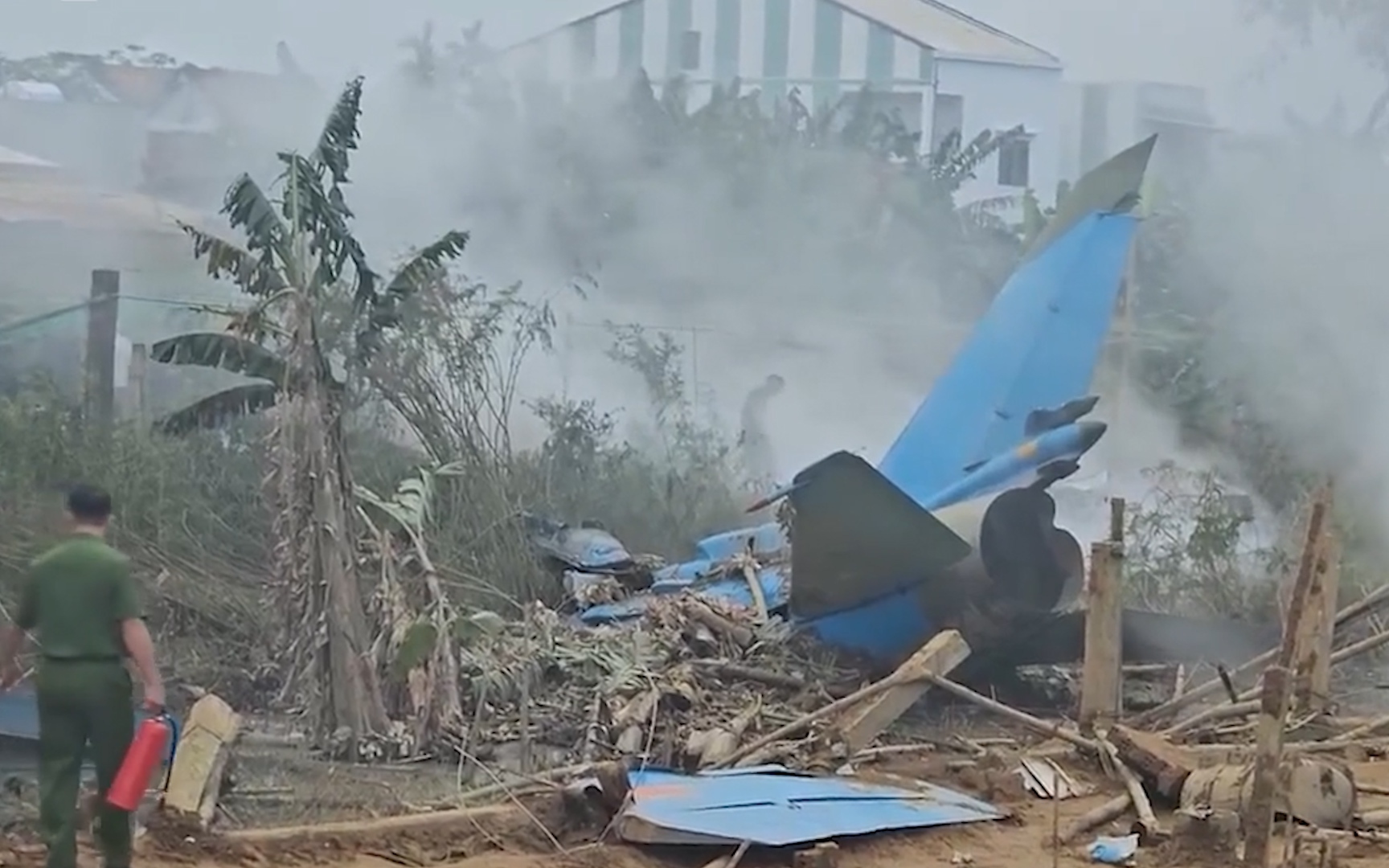 Vụ rơi máy bay Quảng Nam: Nhân chứng thấy máy bay rơi trên đầu