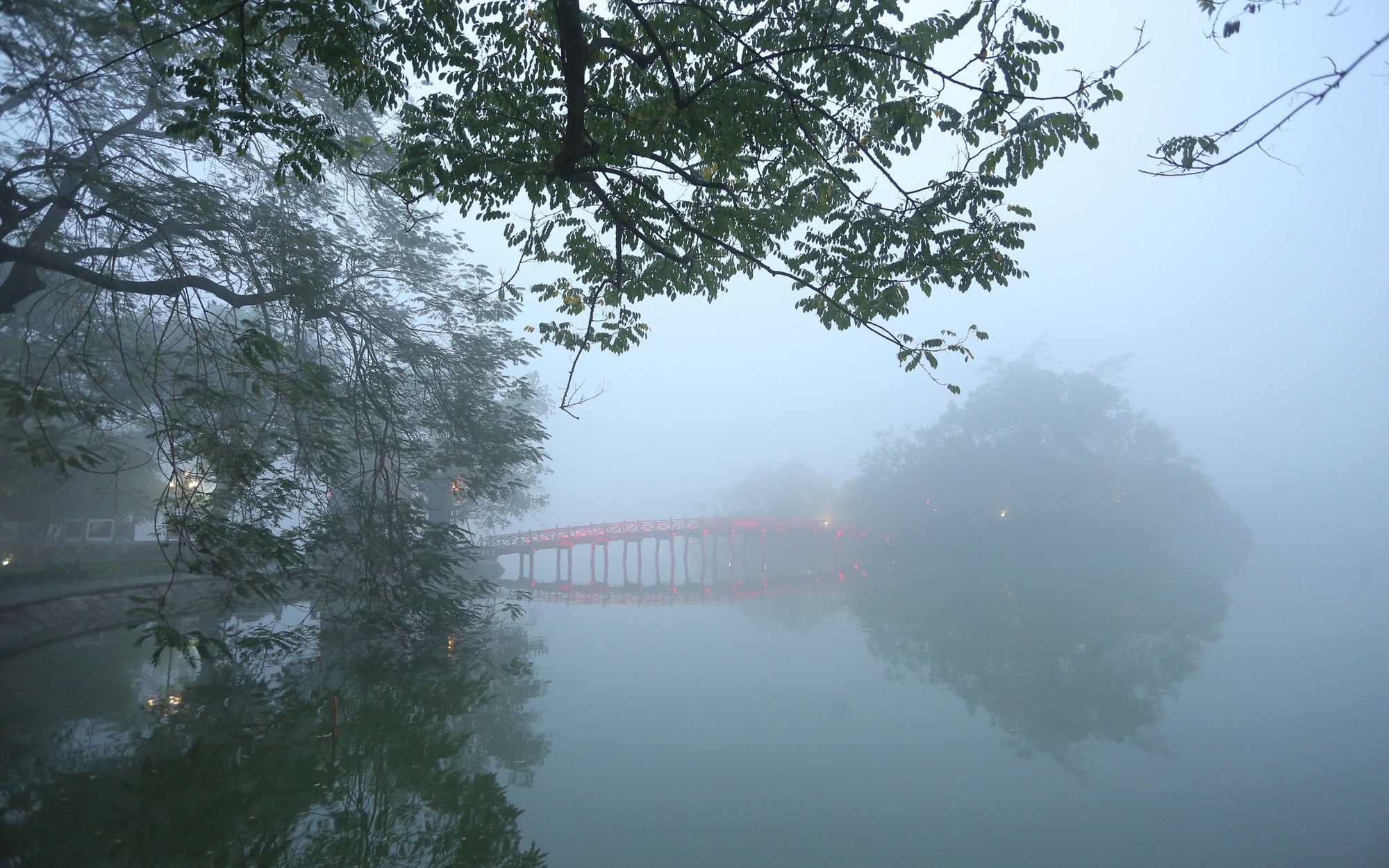 Bao giờ thì hết sương mù, nồm ẩm tại Hà Nội: Lời giải thích từ chuyên gia