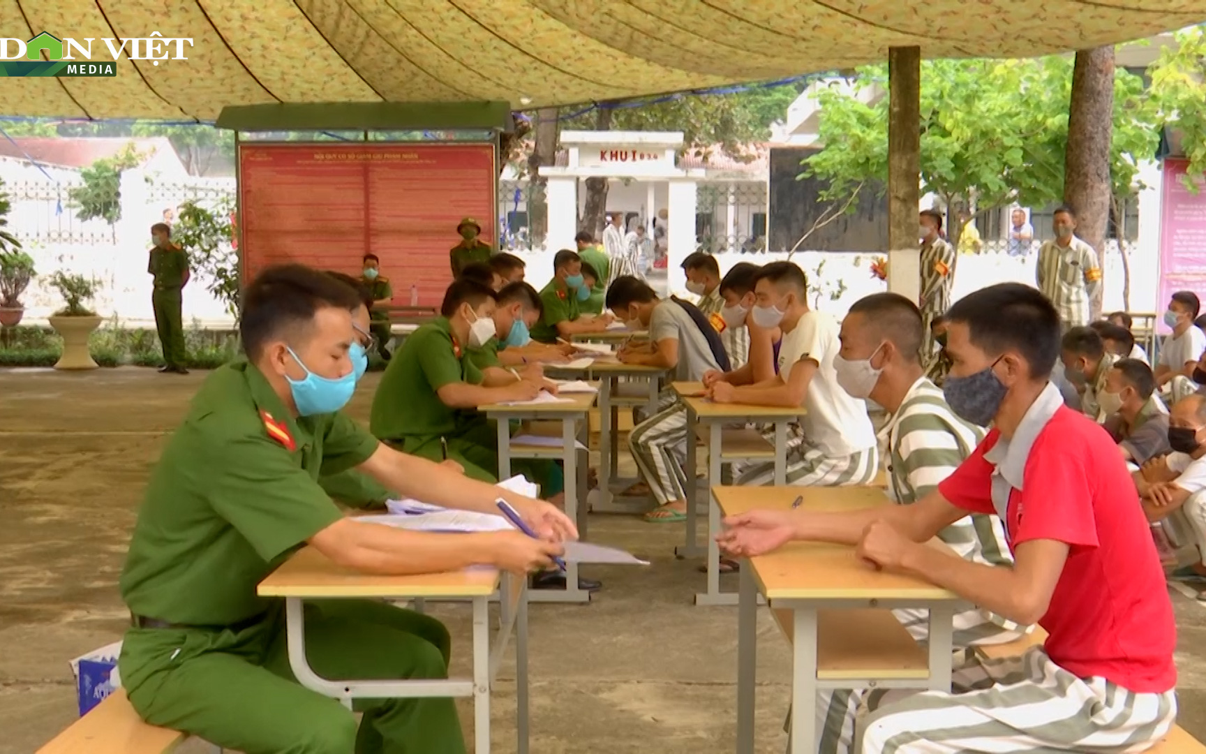 Phạm nhân trại giam Yên Hạ cảm động vì được tiêm vaccine Covid-19