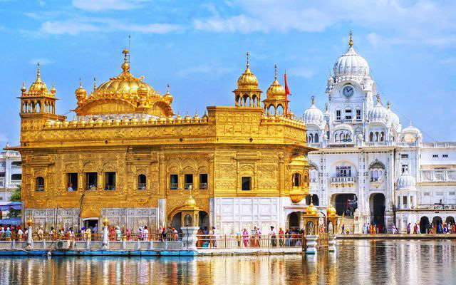 Video: Ngôi đền Vàng đặc biệt ở Ấn Độ, nơi phục vụ hơn 100.000 suất ăn miễn phí mỗi ngày