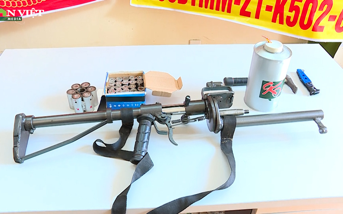 Bắt giữ đối tượng tàng trữ trái phép vũ khí, gây rối tại điểm bầu cử ở Sơn La