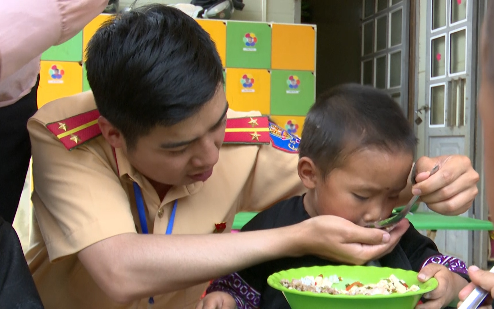 “Nuôi em Mộc Châu” – Dự án nối dài tương lai cho trẻ em nghèo vùng cao