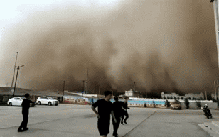 Video: Trận bão cát khổng lồ nhấn chìm cả một thành phố ở miền bắc Trung Quốc