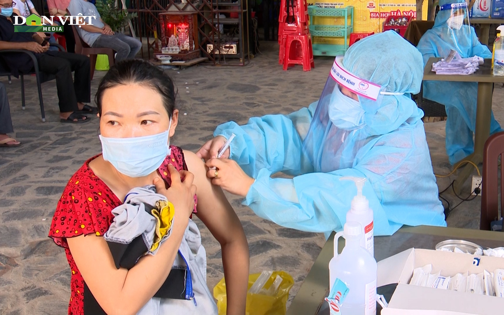 Khởi động chiến dịch tiêm 500.000 liều vaccine cho người dân ở “điểm nóng” tại Đồng Nai