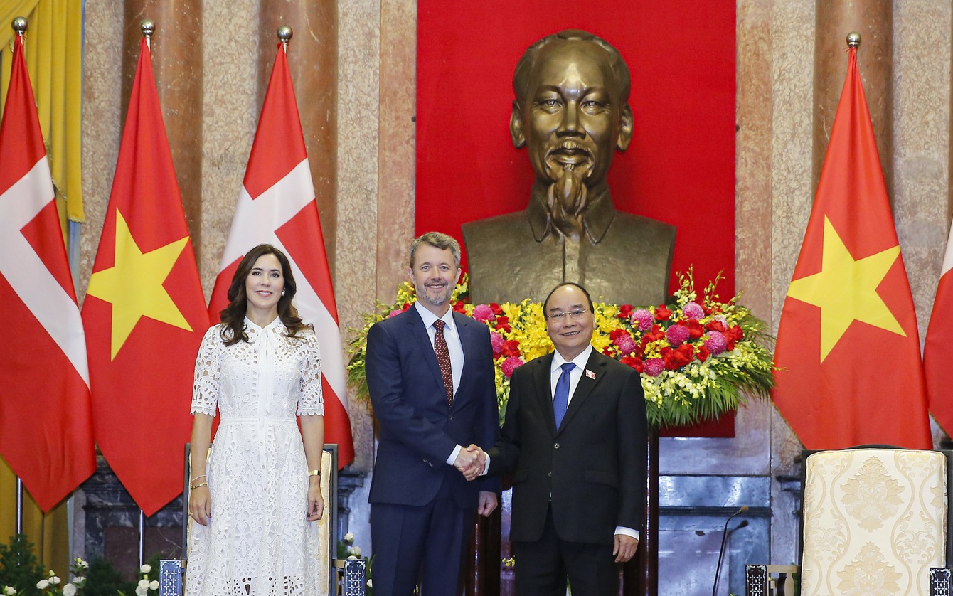 Hình ảnh Chủ tịch nước Nguyễn Xuân Phúc tiếp Thái tử kế vị Đan Mạch Frederik