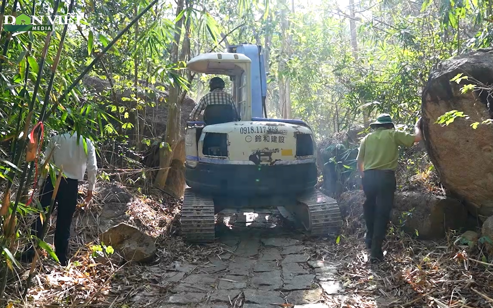 Clip: Tháo dỡ công trình xây dựng trái phép trên đất rừng phòng hộ ở Bà Rịa - Vũng Tàu