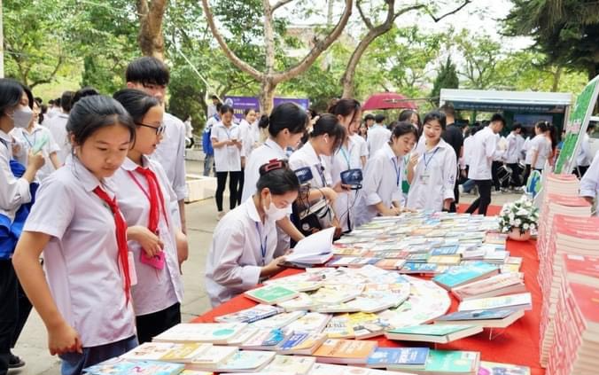Video: Rộn ràng Ngày sách và Văn hóa đọc Việt Nam lần thứ II năm 2023 ở Lào Cai