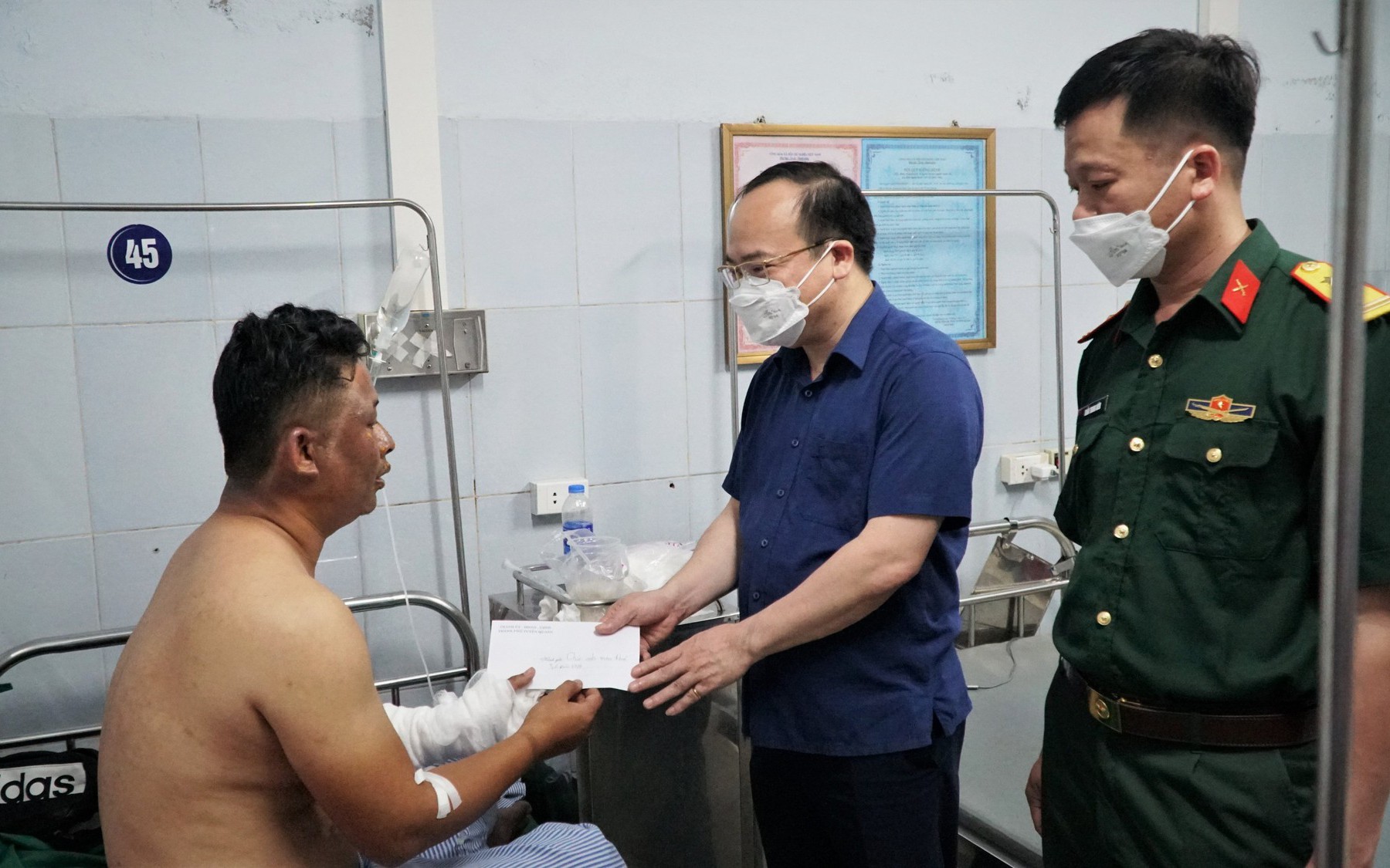 Hé lộ nguyên nhân cháy khinh khí cầu ở Tuyên Quang khiến 6 người bị thương