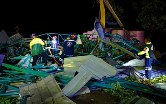 Clip: Bão lớn ở Thái Lan khiến trường học sập mái, 7 người thiệt mạng