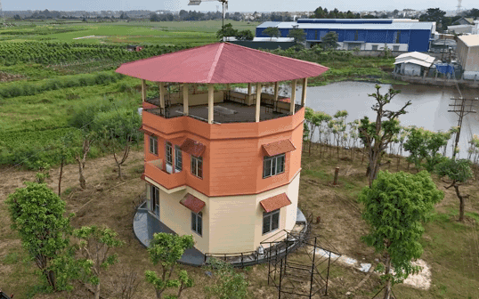 Video: Hé lộ cách ngôi nhà nặng hàng trăm tấn ở Bắc Giang tự xoay 360 độ 
