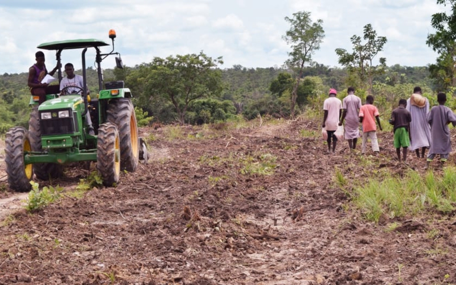 Video: Độc đáo giải pháp “Uber máy kéo” giúp người nông dân Kenya tiết kiệm cực nhiều thời gian và chi phí