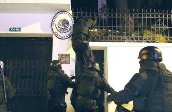 Clip: Ngoại giao Mexico - Ecuador trở nên cực kỳ căng thẳng sau vụ đại sứ quán bị xâm phạm