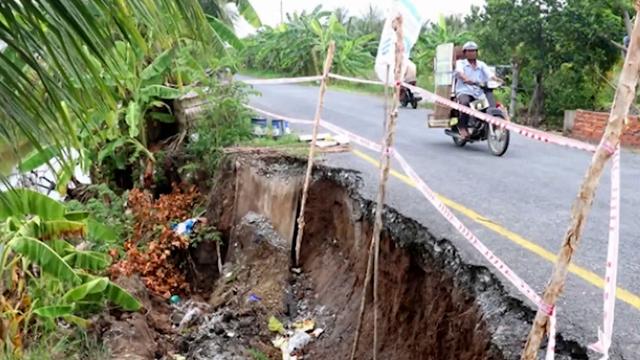 Sạt lở, rạn nứt nhiều tuyến đường, cầu ở Kiên Giang do khô hạn